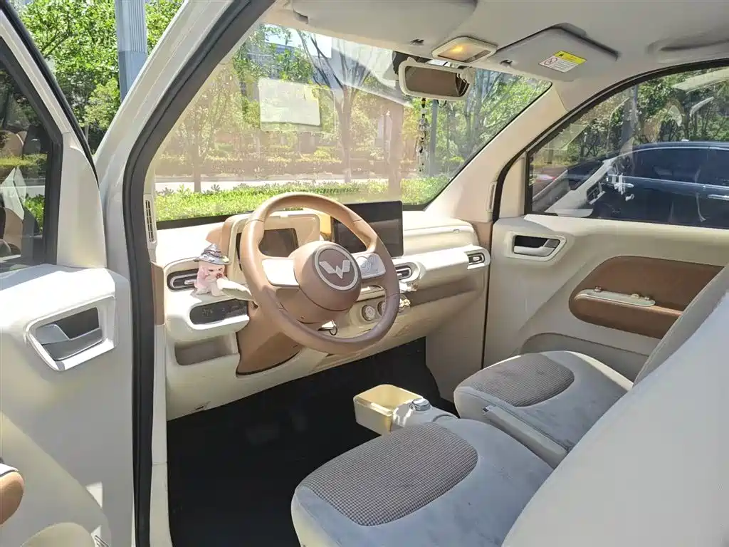Wuling MINIEV 2024