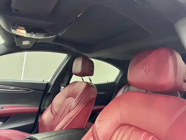 Maserati Ghibli 2017