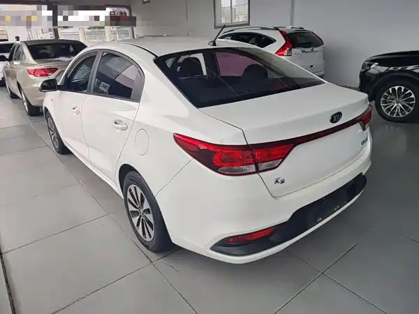 Kia K2 2018