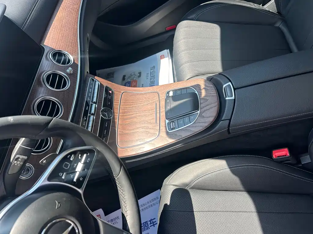 Mercedes-Benz E-Class 2019