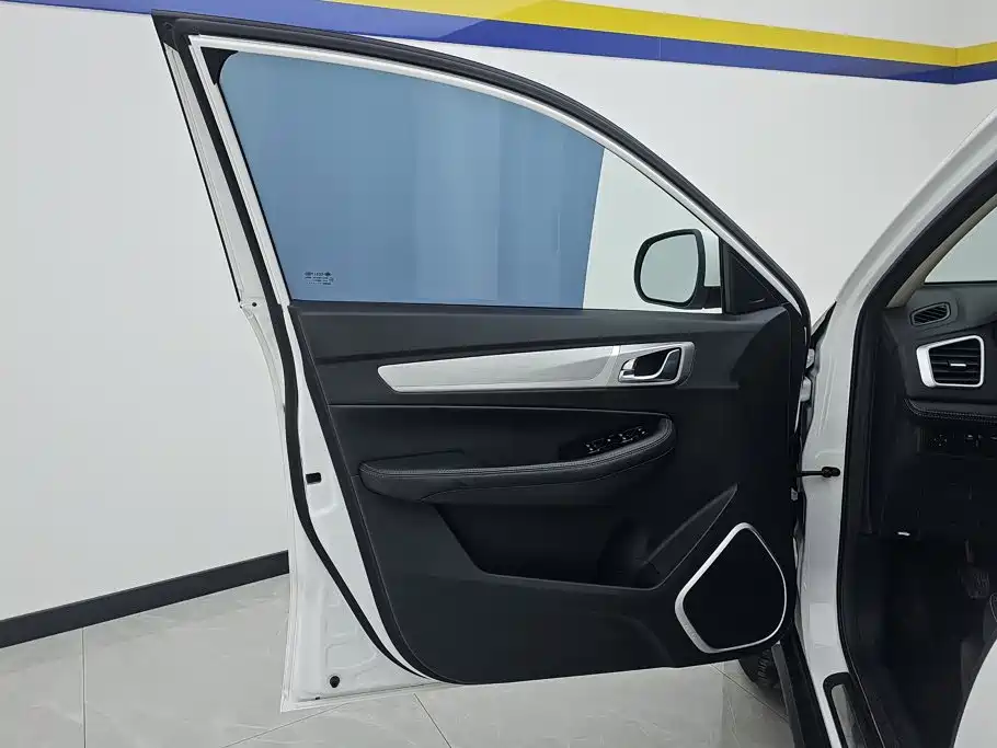 Geely Vision X6 2019