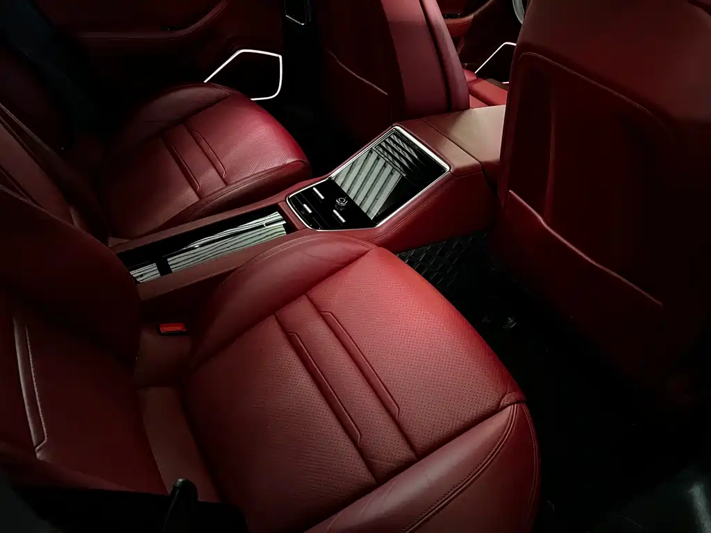 Porsche Panamera 2022 — фото 18