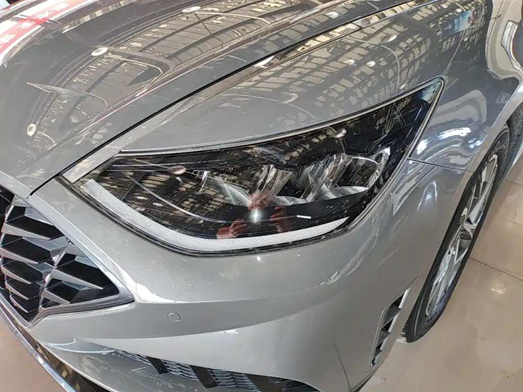 Hyundai Sonata 2022 — фото 24