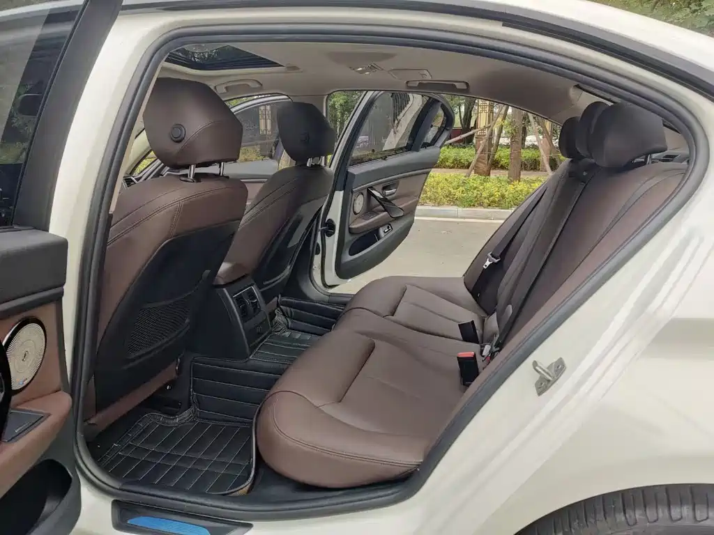 BMW 3 Series 2018