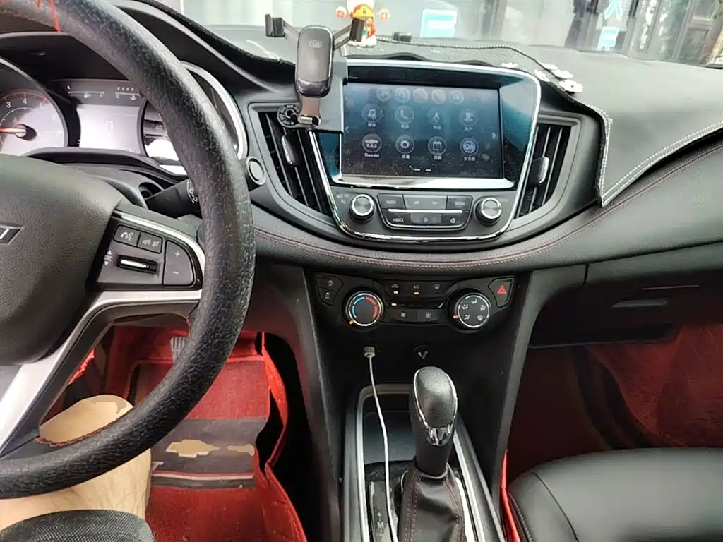 Chevrolet Monza 2020 — фото 10