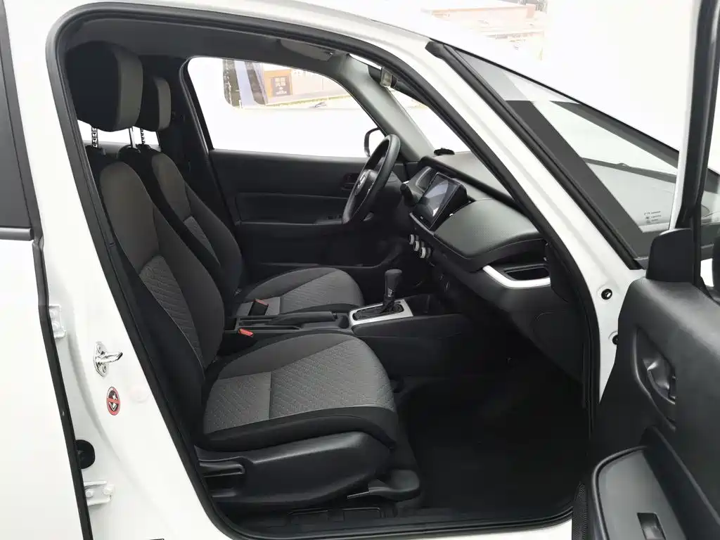 Honda Fit 2025 — фото 23
