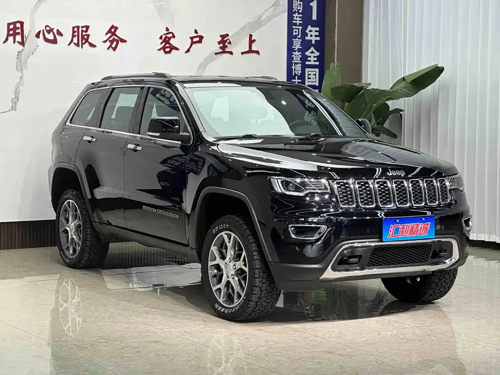 Jeep Grand Cherokee 2021 — фото 3