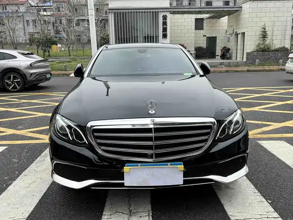 Mercedes-Benz E-Class 2019