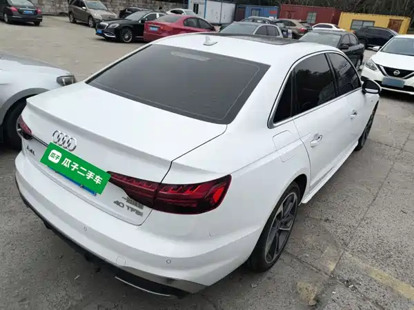 Audi A4L 2024