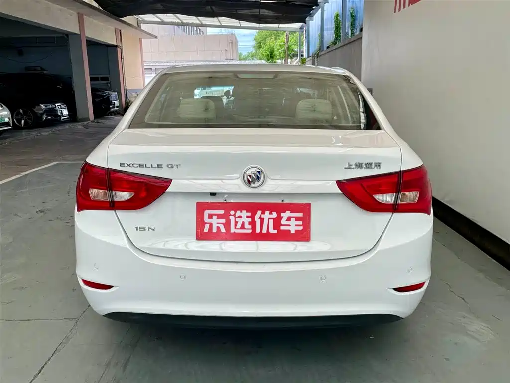 Buick Excelle 2015