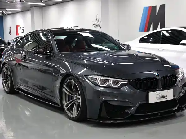 BMW M4 2018