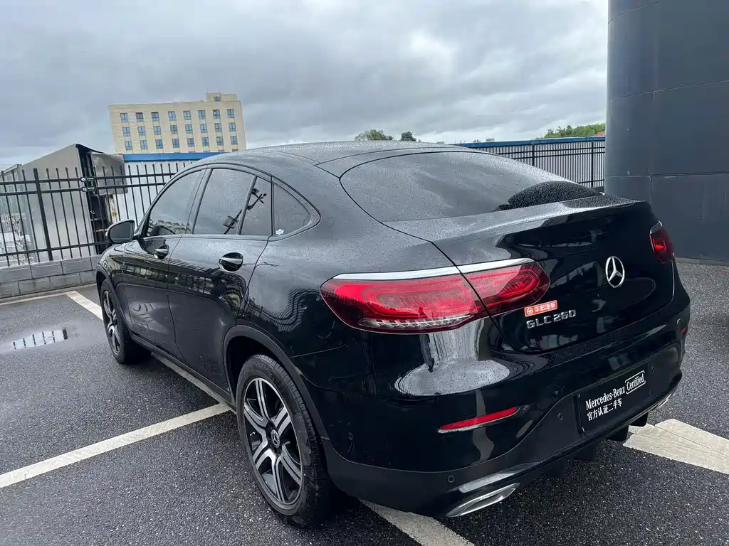 Mercedes-Benz GLC Coupe 2022 — фото 9