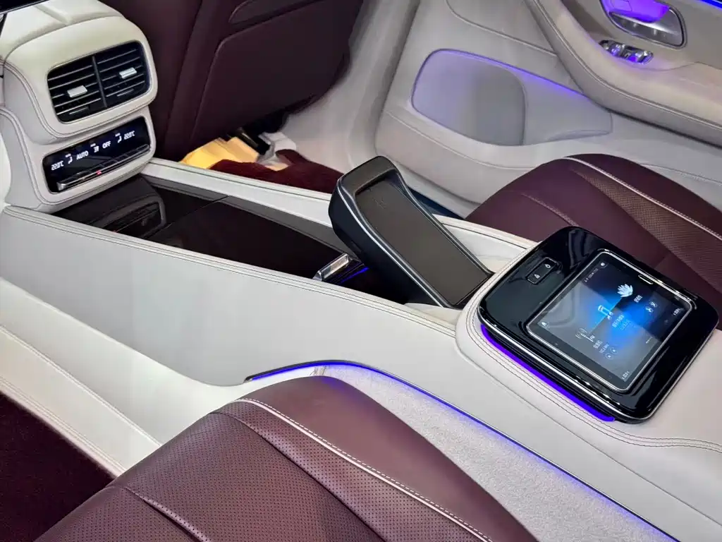 Mercedes-Benz GLS 2023 — фото 17