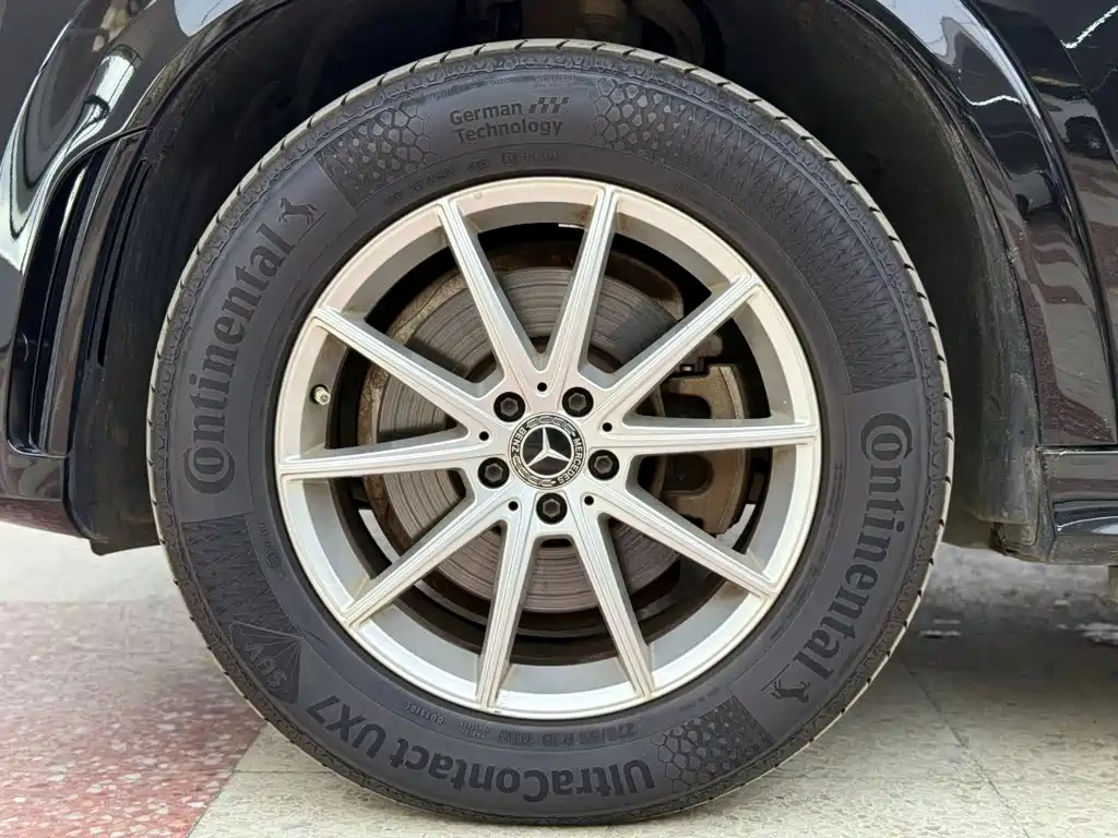 Mercedes-Benz GLE 2020 — фото 29