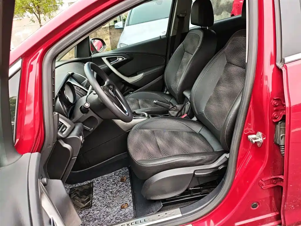 Buick Excelle 2014 — фото 15