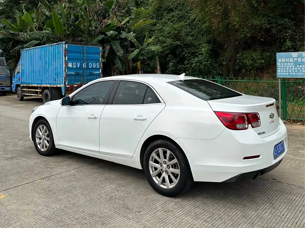 Chevrolet Malibu 2015 — фото 7