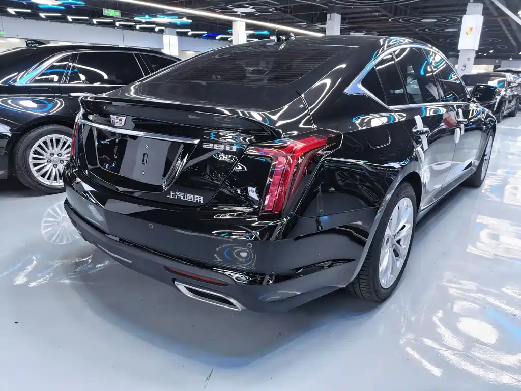 Cadillac CT5 2022 — фото 16