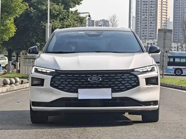 Ford Mondeo 2023