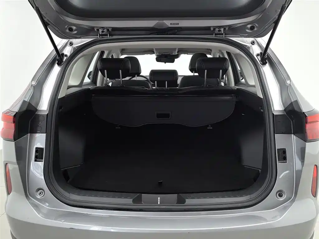 Haval H6 2023 — фото 16