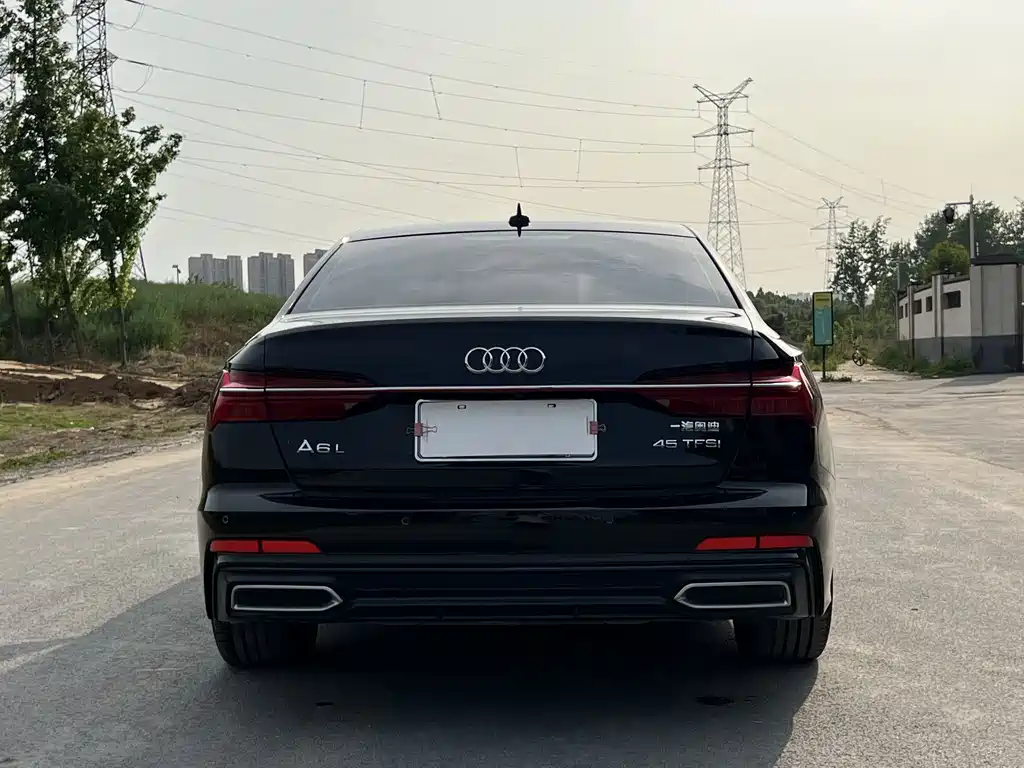 Audi A6L 2021