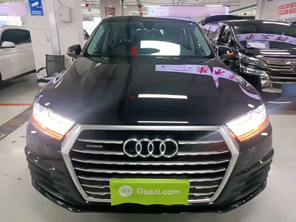 Audi Q7 2019 — фото 3