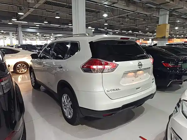 Nissan X-Trail 2016