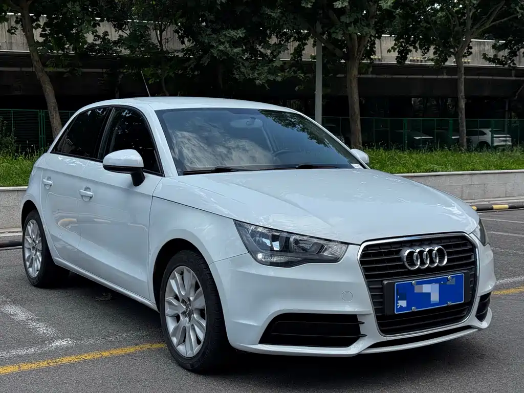 Audi A1 2016