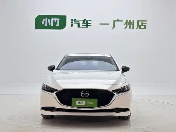 Mazda 3 Axela 2023