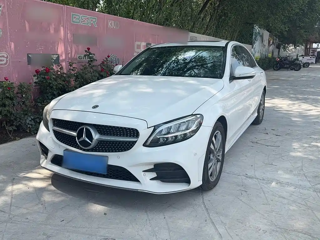 Mercedes-Benz C-Class 2019 — фото 6