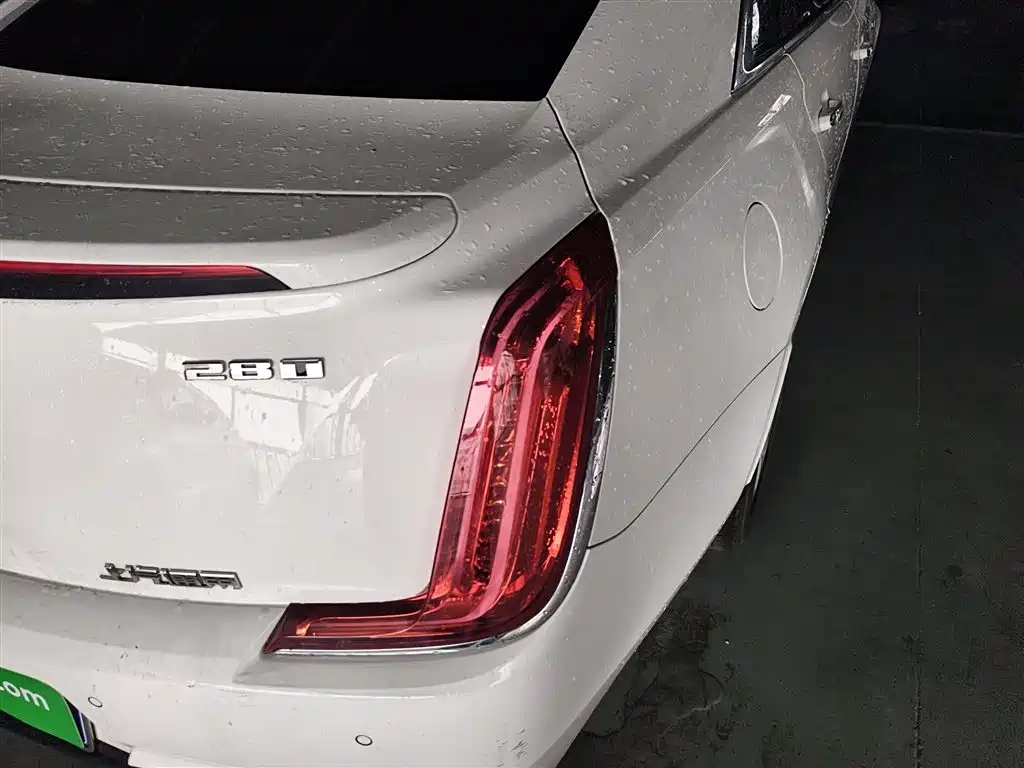 Cadillac XTS 2019 — фото 24