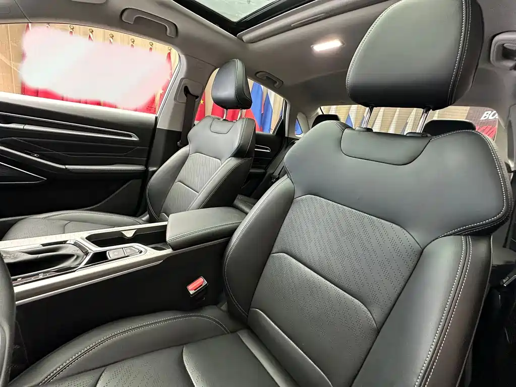 Geely Emgrand 2023 — фото 10