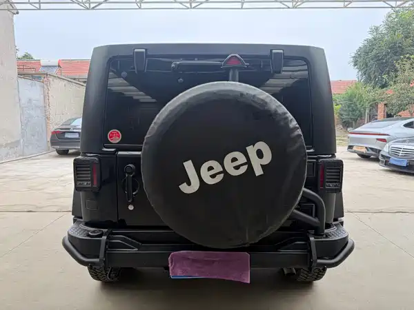 Jeep Wrangler 2016
