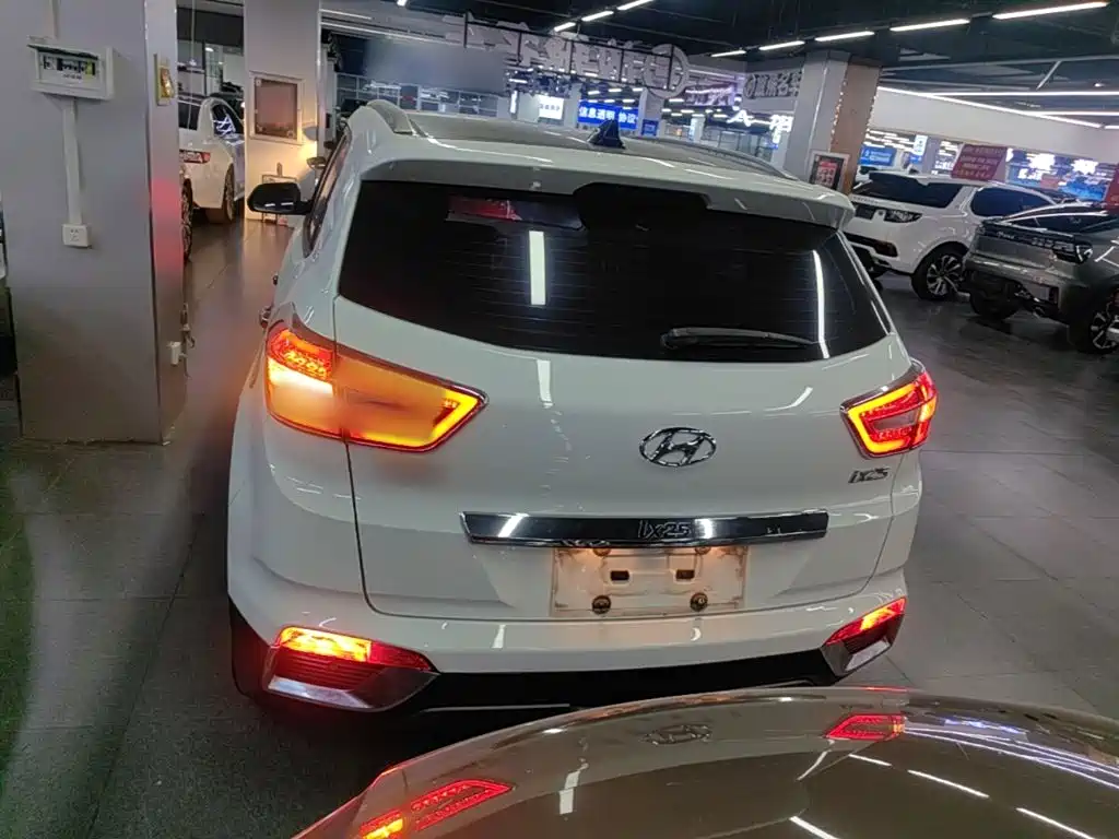 Hyundai ix25 2015