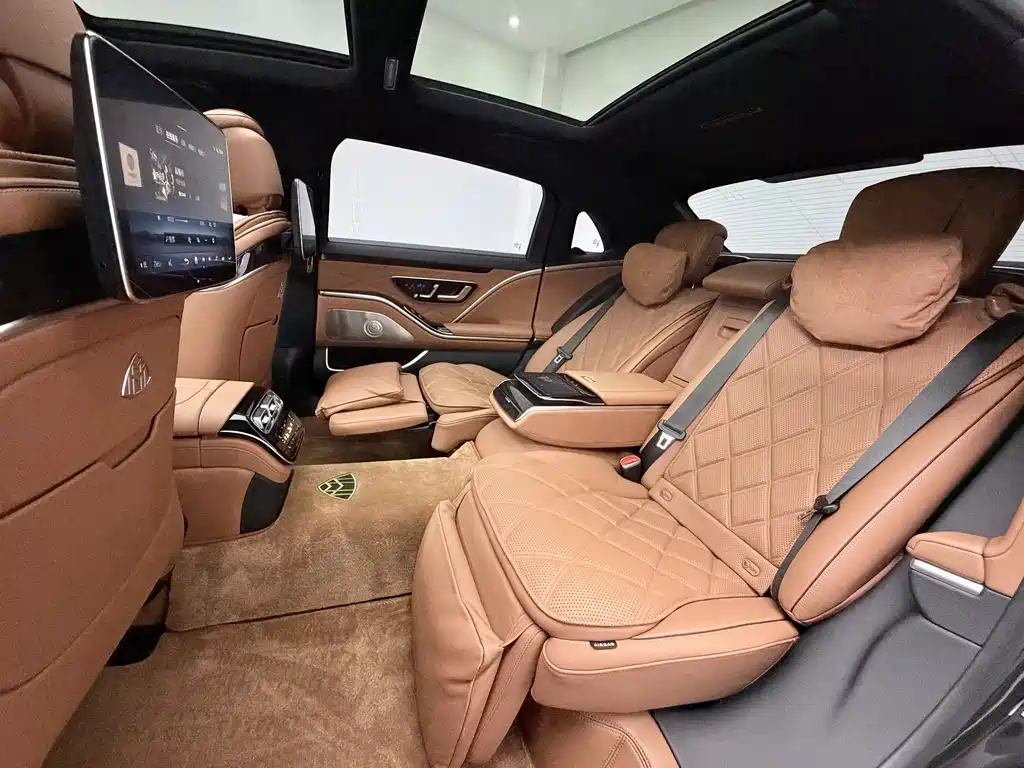 Mercedes-Benz S-Class 2025 — фото 23