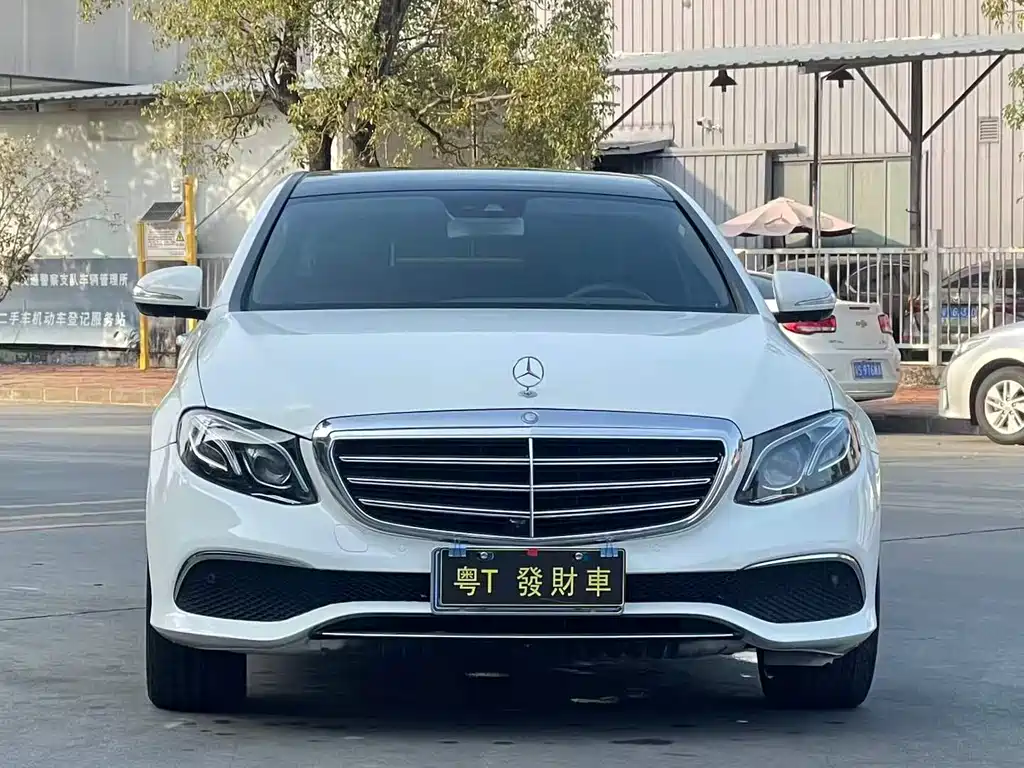 Mercedes-Benz E-Class 2017 — фото 2