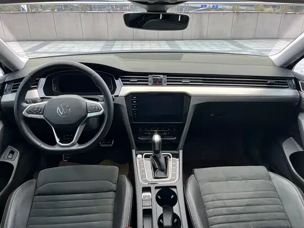 Volkswagen Viloran 2021