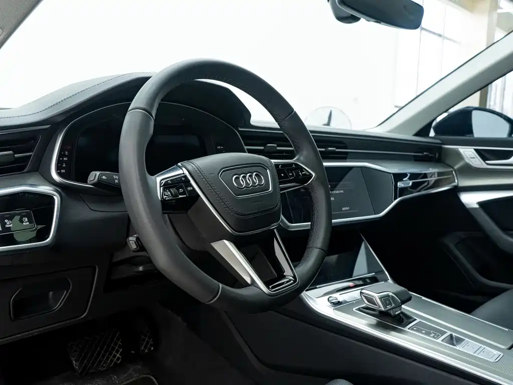 Audi A6L 2025 — фото 14