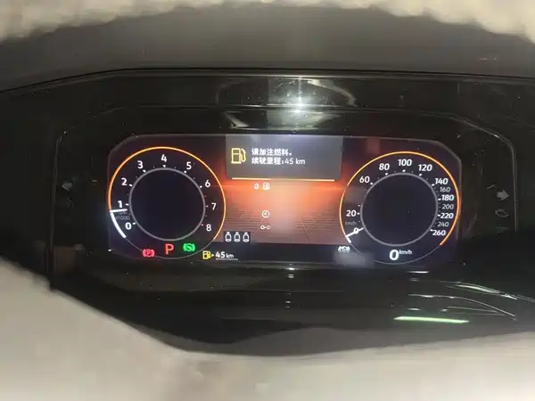 Volkswagen Golf 2021