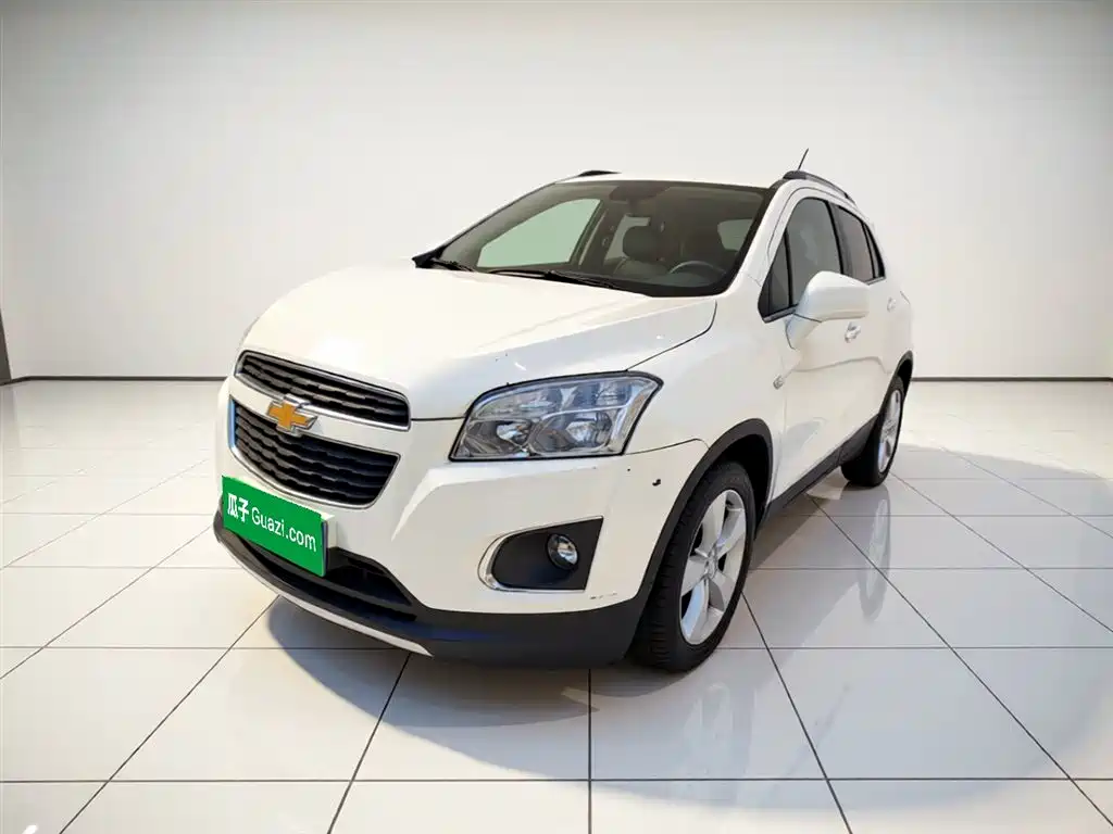 Chevrolet Trax 2015 — фото 2