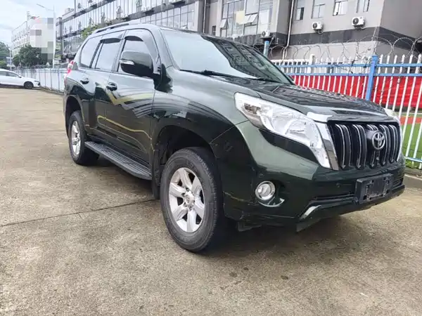 Toyota Prado 2018