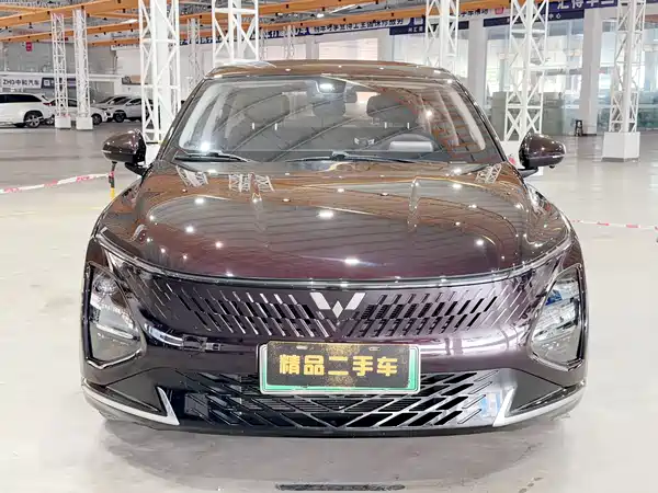 Wuling Starlight 2023