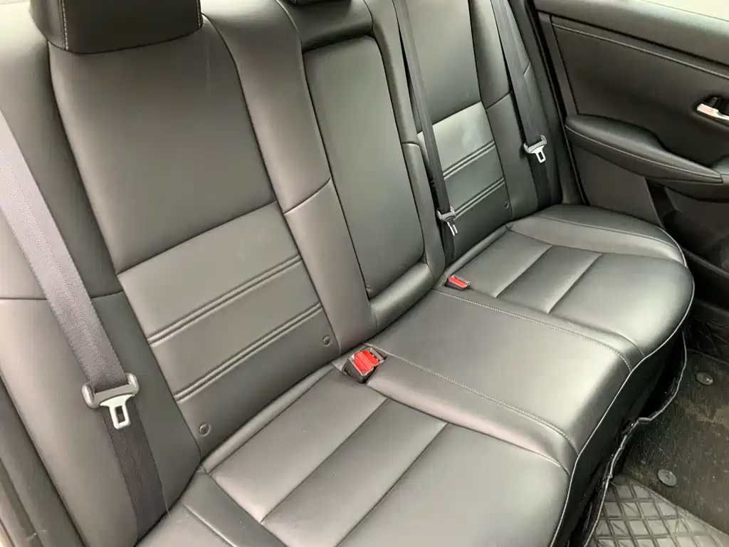 Nissan Sylphy 2020 — фото 27