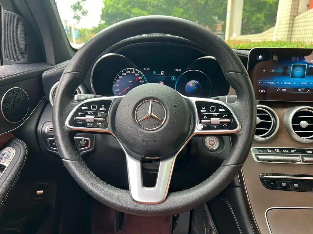 Mercedes-Benz GLC 2020