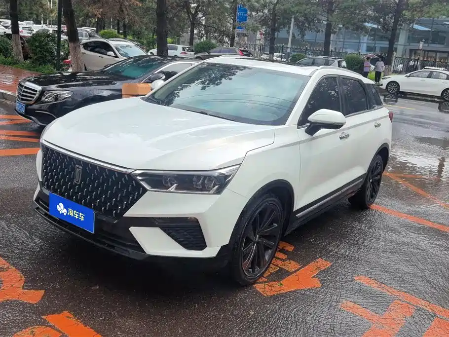 Bestune T77 2019