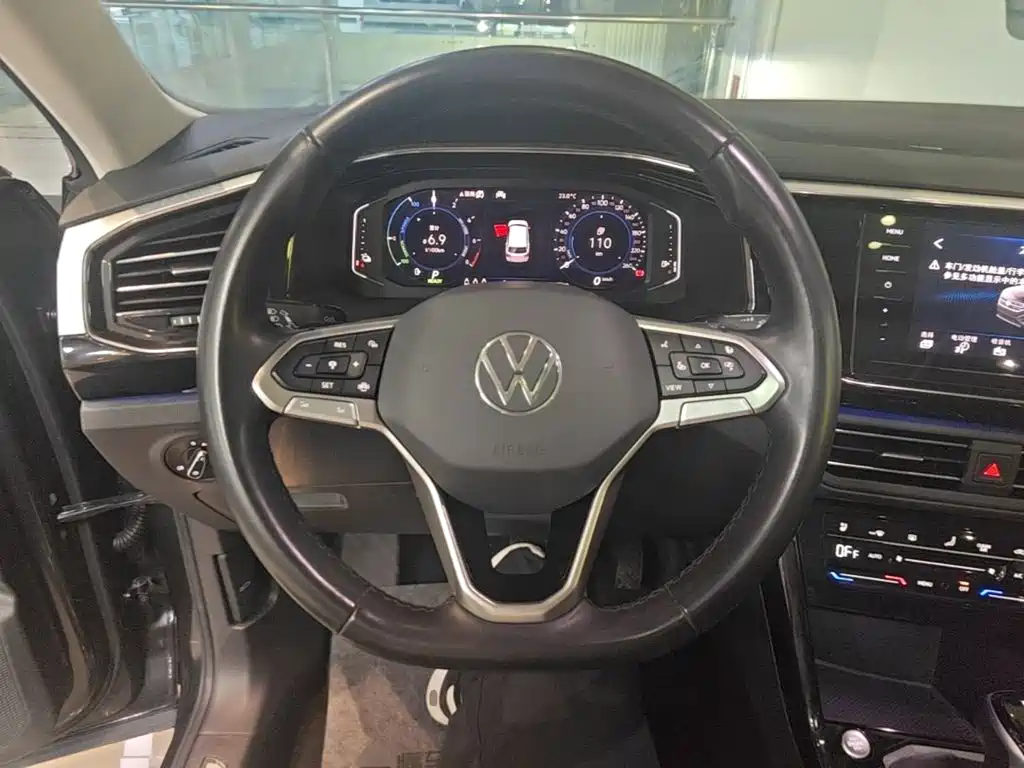 Volkswagen TanYue GTE 2022 — фото 11
