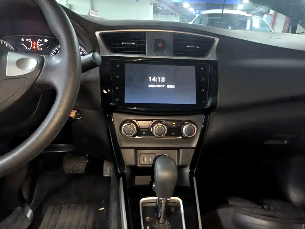 Nissan Sylphy 2020 — фото 13