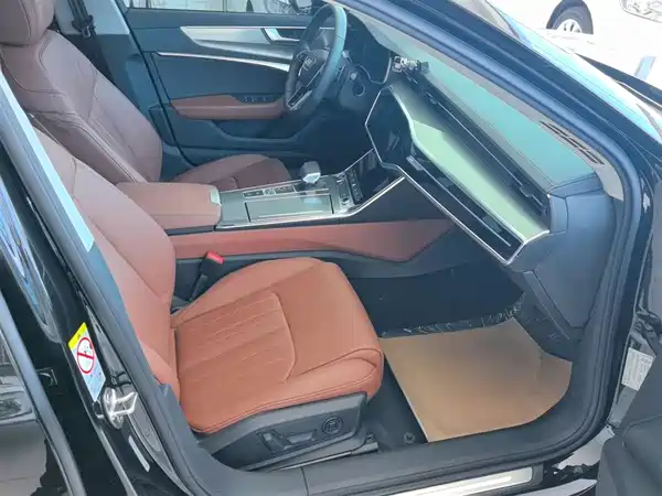 Audi A6L 2021