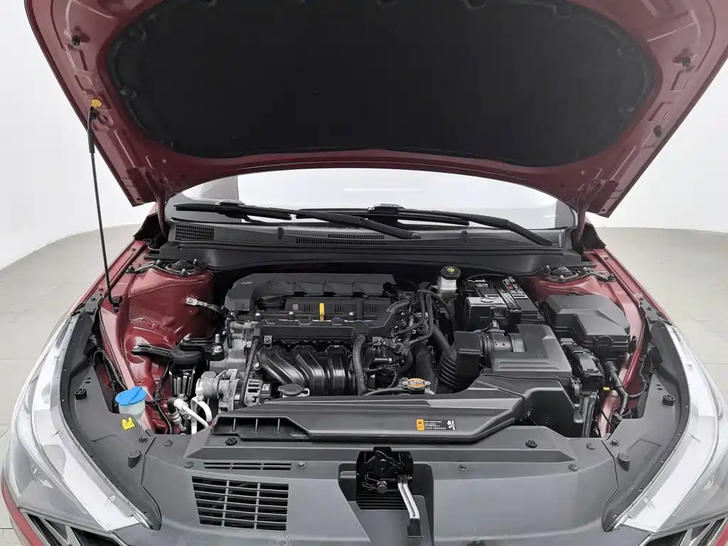 Hyundai Elantra 2021