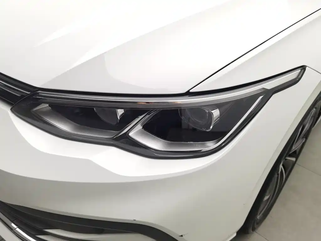 Volkswagen Golf 2022