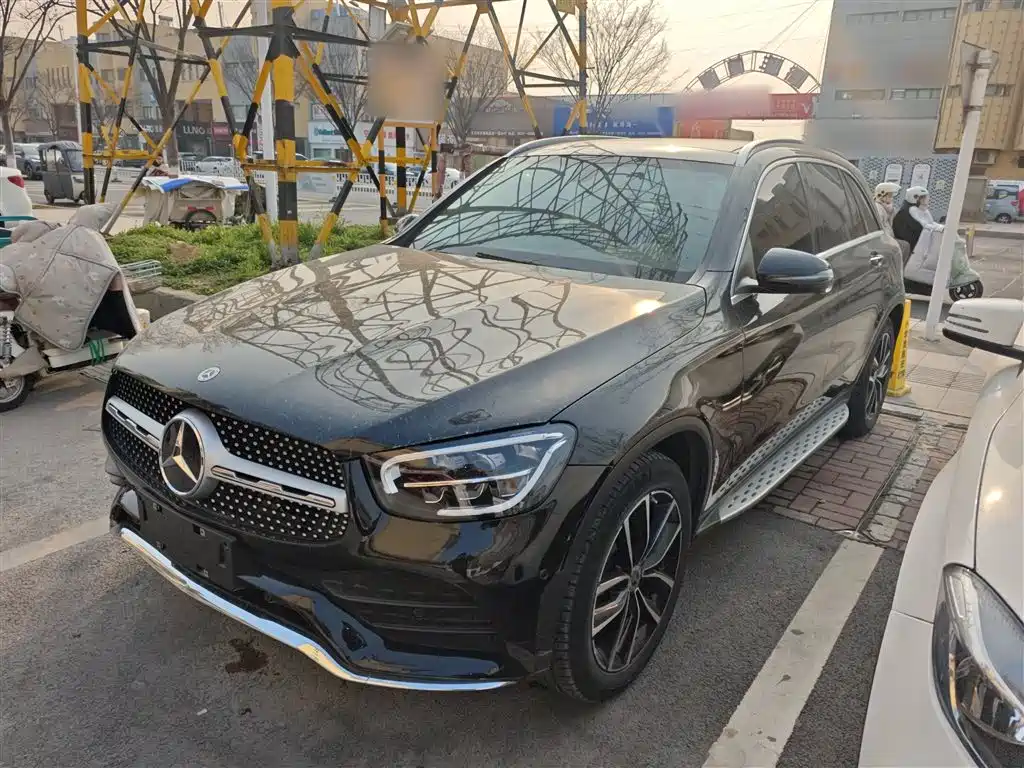 Mercedes-Benz GLC 2021 — фото 1